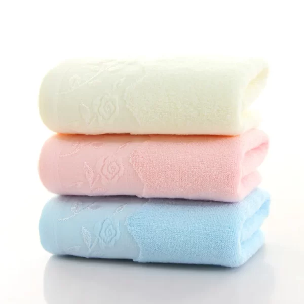 High-Quality Microfiber Bath Towels - Quick Drying - Image 4